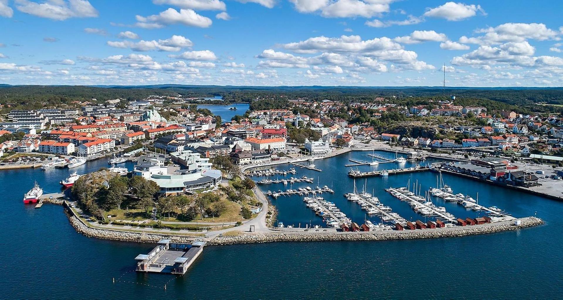 Trevlig Laegenhet Naera Stroemstad Centrum エクステリア 写真